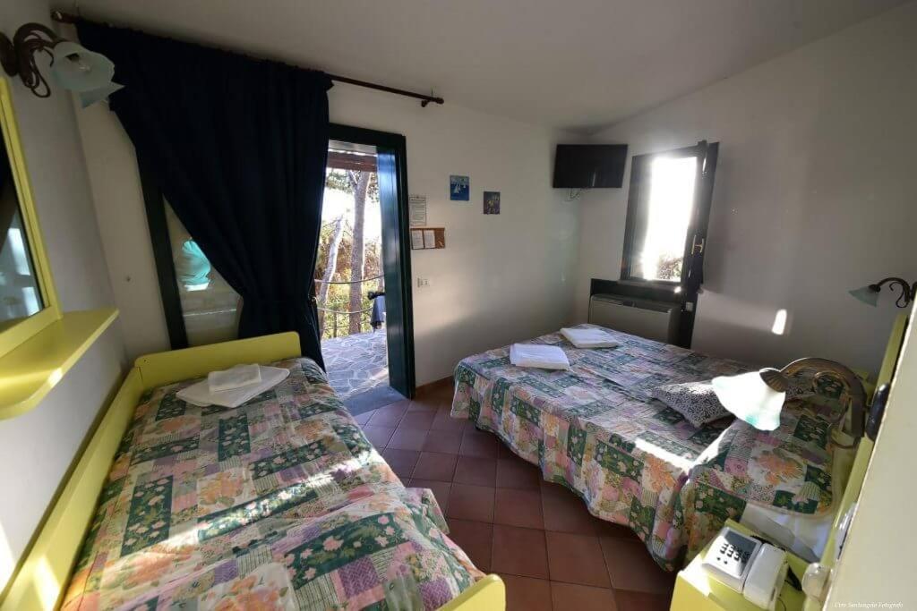 Hotel Club Torre Capovento سبرلونغا المظهر الخارجي الصورة